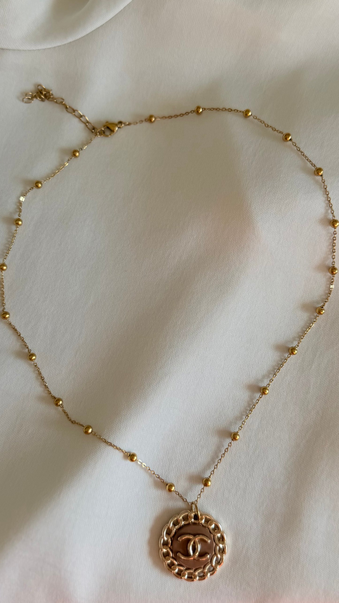 Collier YSEA