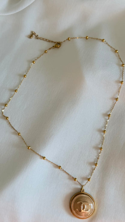 Collier LUNA